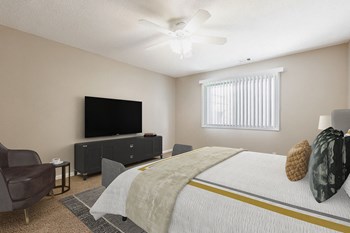 5068 Grover Street 1-2 Beds Apartment for Rent - Photo Gallery 11