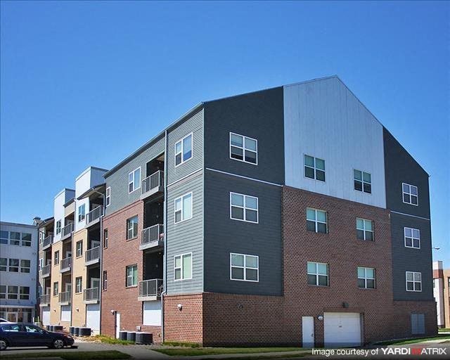 Photos and Video of Pinhook Flats in Omaha, NE