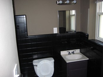 4916-20 Jamieson 1 Bed Apartment for Rent - Photo Gallery 2