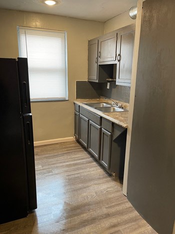 4741 E Washington Street 1-3 Beds Apartment for Rent - Photo Gallery 3