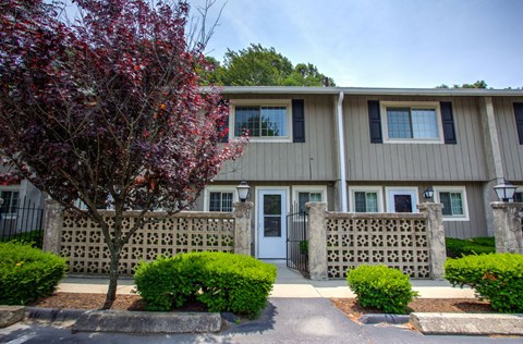 161 Hoffman Ave 2 Beds Apartment for Rent - Photo Gallery 26