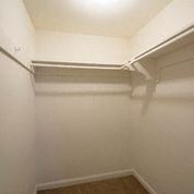 630 Oaklawn Ave 1-2 Beds Apartment for Rent