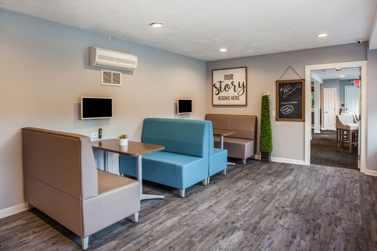 Lower Floor Clubhouse with private booth