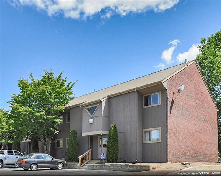 Bayside DE Apartments, 60 Sandy Lane, Warwick, RI RentCafe