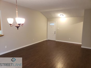 5139 Kilkenny Dr 4 Beds House for Rent - Photo Gallery 3
