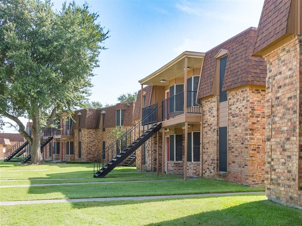 Sterling Bay Apartments In Baytown Texas