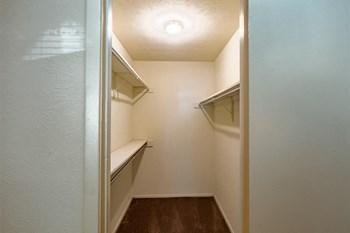 Wildflower Apartments, 6031 Pineland Drive, Dallas, TX - RENTCafé