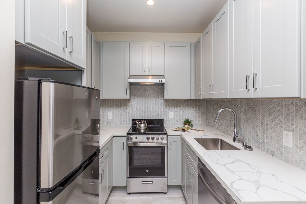 2510 CENTRAL Apartments