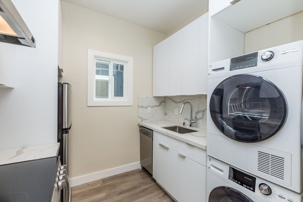 2510 CENTRAL Apartments