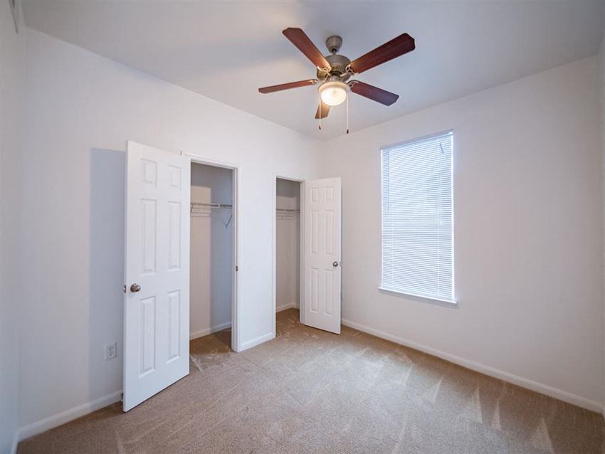 Woodcreek Hollister Apartments, 5800 Hollister, Houston, TX RentCafe