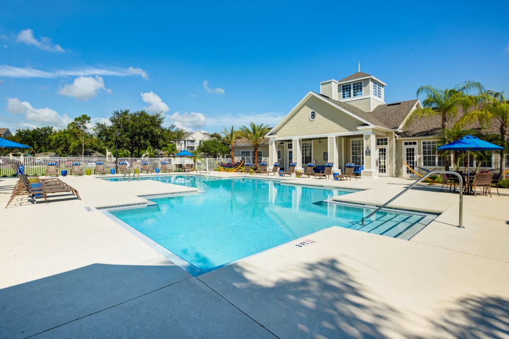 Outdoor Swimming Pool at Village at Lake  Highland, Florida