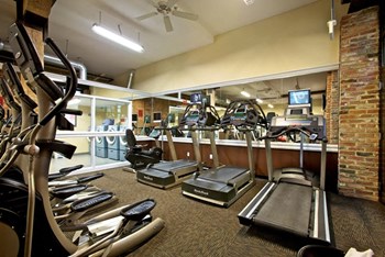 Richmond, VA apartments fitness center