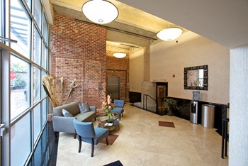 1817 E. Main Street Studio-2 Beds Apartment for Rent - Photo Gallery 12