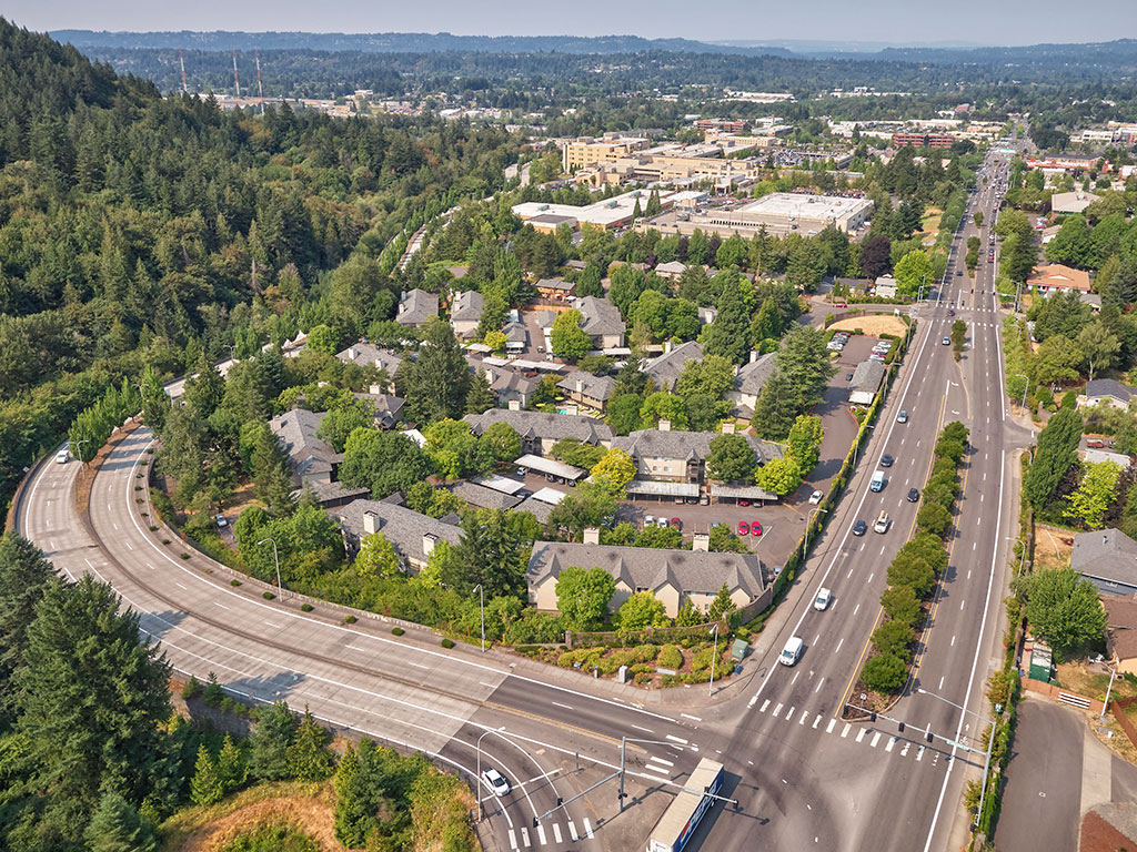 Creekside Apartments - Community