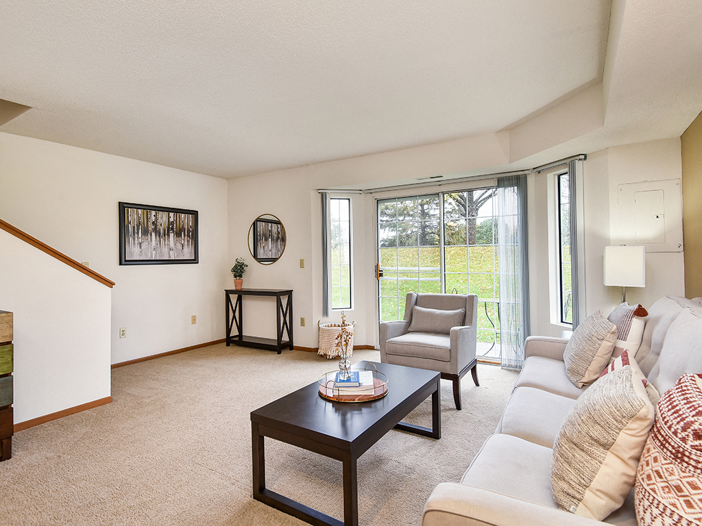Birch Lake Townhomes - Living Room