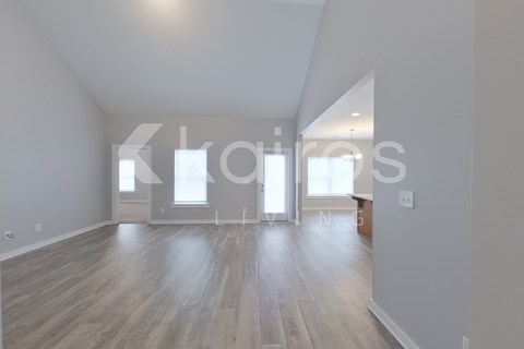 8005 Shadesbrook Dr 4 Beds Apartment for Rent