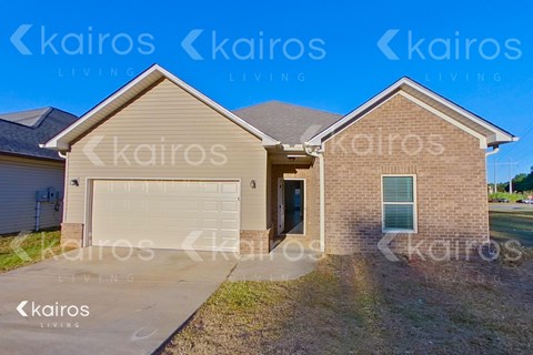 7071 Shadesbrook Cir 4 Beds Apartment for Rent