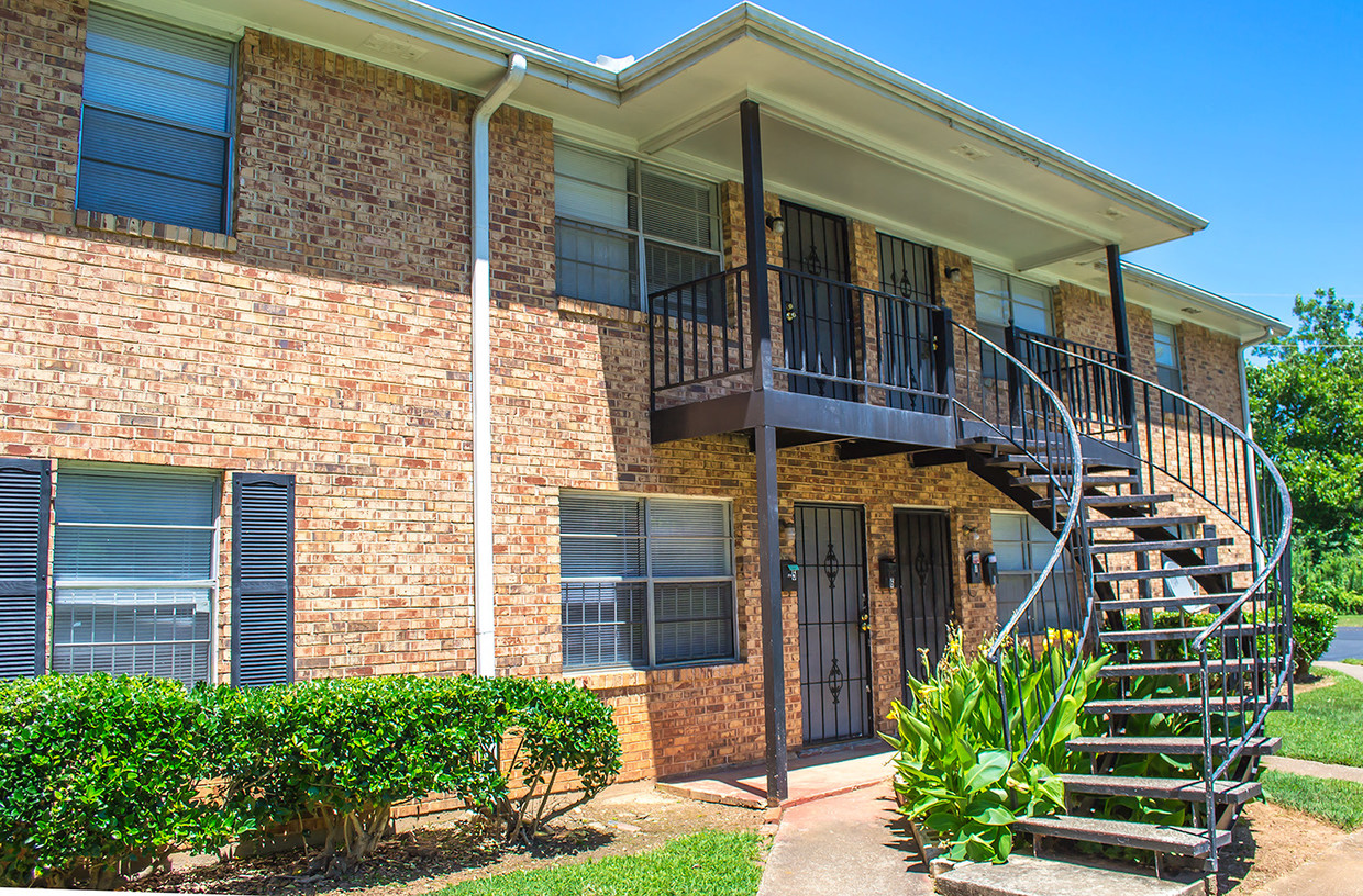 1295 West Apartments Apartments In Atlanta Ga