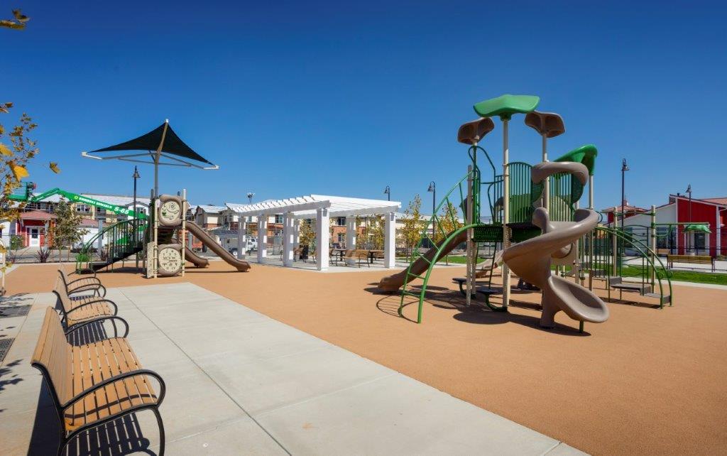 Azure Apartments in Santa Maria, CA