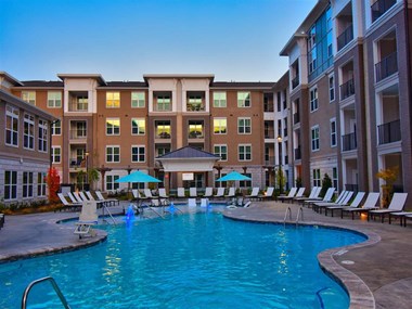 Pointe at Lake CrabTree Swimming Pool With Relaxing Sundecks in Morrisville Apartments