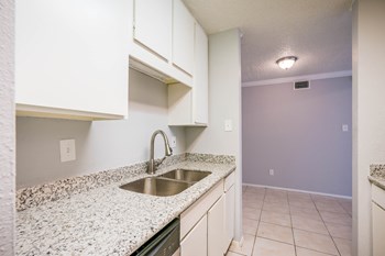 10051 Westpark Dr #276 1 Bed Apartment for Rent - Photo Gallery 5