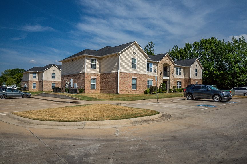 Photos and Video of Rock Creek Apartments in Fort Smith, AR
