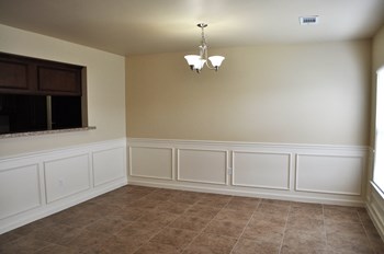 404 Legacy Drive 3-4 Beds Home, Affordable for Rent - Photo Gallery 6