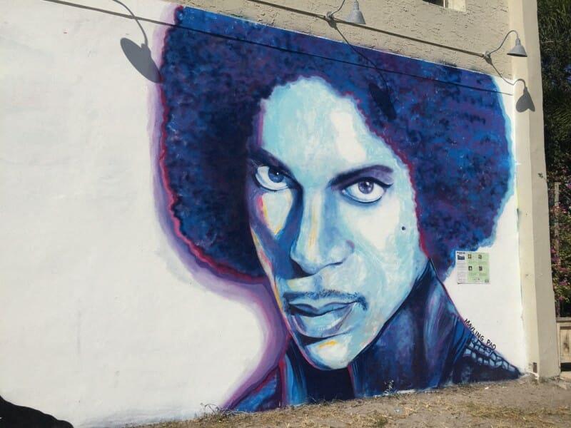 art on neighborhood  building