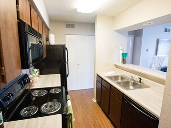 tulsa ok apartments - Photo Gallery 2