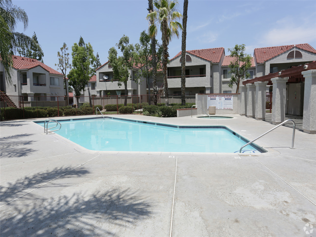 the swimming pool at the apartments for rent