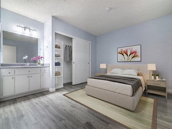 800 E. Washington 1-2 Beds Apartment for Rent - Photo Gallery 5