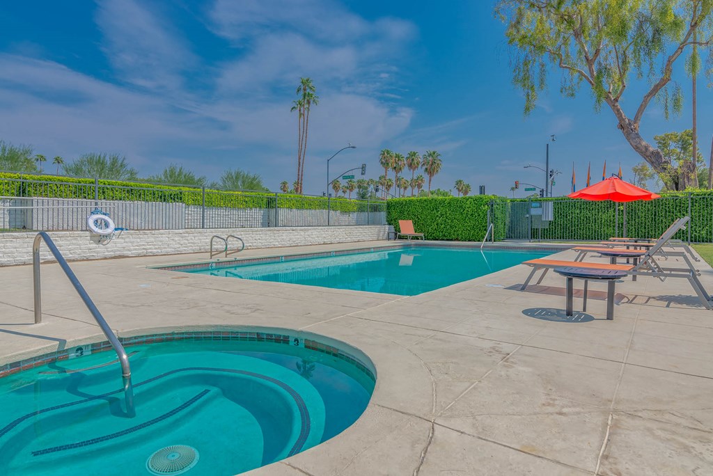 our apartments have a swimming pool and a resort style pool