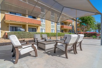 8185 Palmetto Ave 1-2 Beds Apartment for Rent - Photo Gallery 4