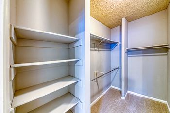 Evergreen Lenox Park Apartments walk-in closets