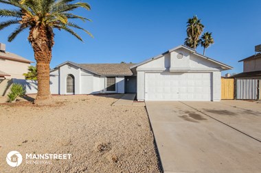 7426 W Sierra St 3 Beds Apartment for Rent