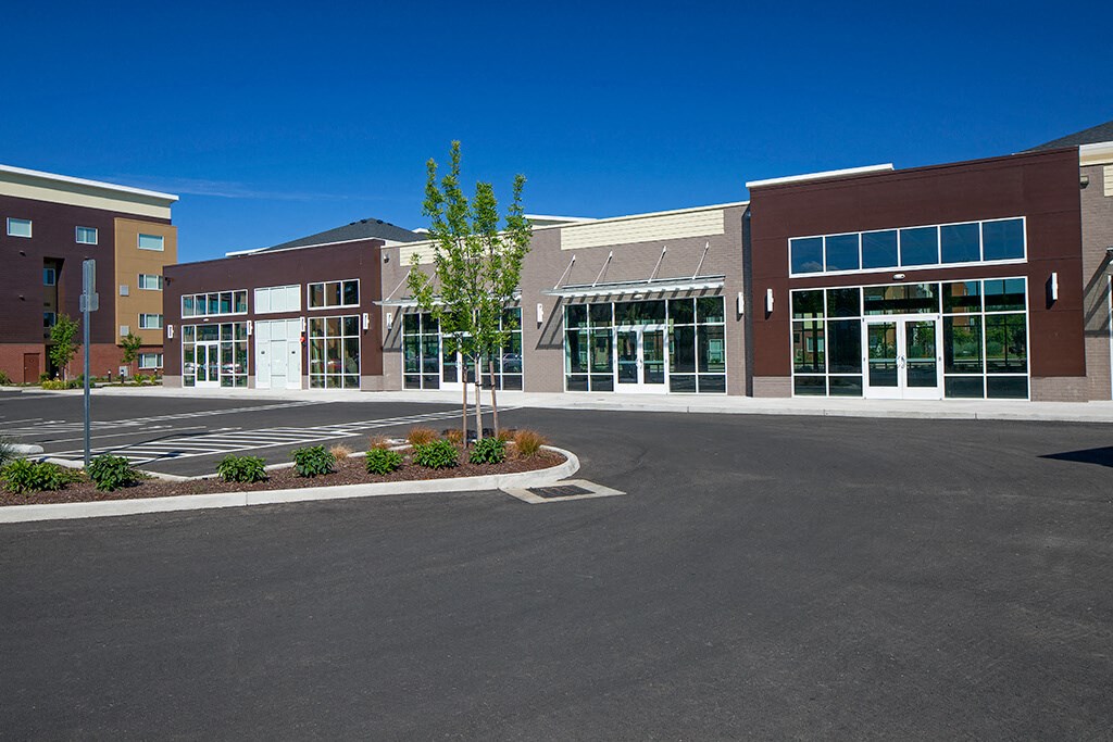 Off Street Parking at Riverwalk, Eugene