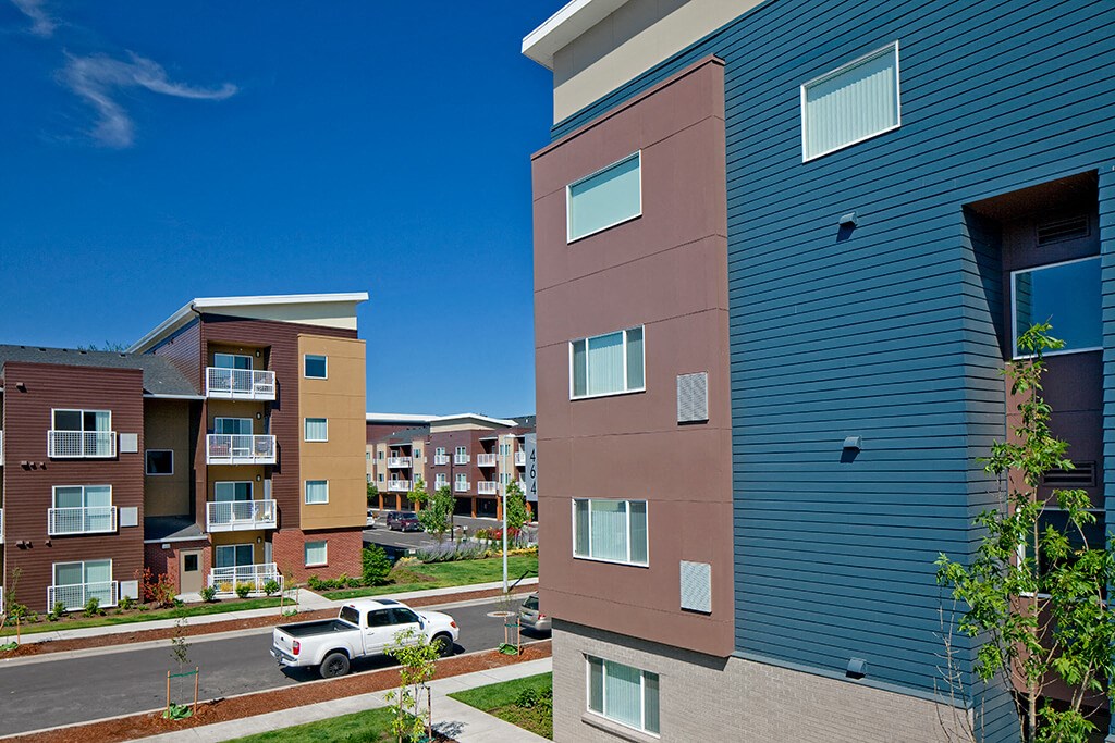 Exterior View Of Property at Riverwalk, Oregon, 97401