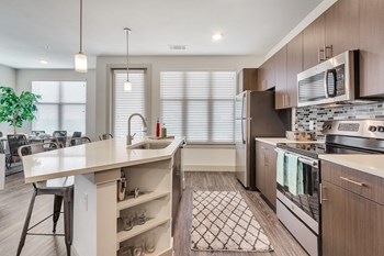 The Mark at Midtown Park dallas tx apartments for rent - Photo Gallery 2