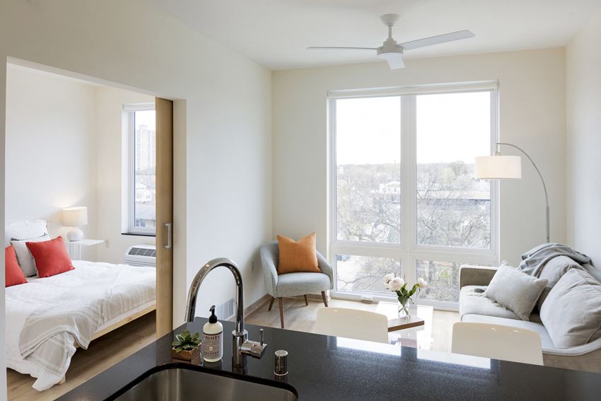 Lyndy Apartments, 2905 Harriet Avenue, Minneapolis, MN RentCafe