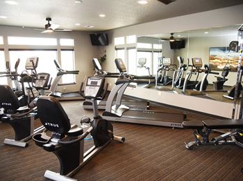 fitness center at the brix apartments spokane valley washington