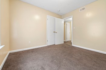 3471 W Briarpark Dr 1-3 Beds Apartment for Rent - Photo Gallery 5