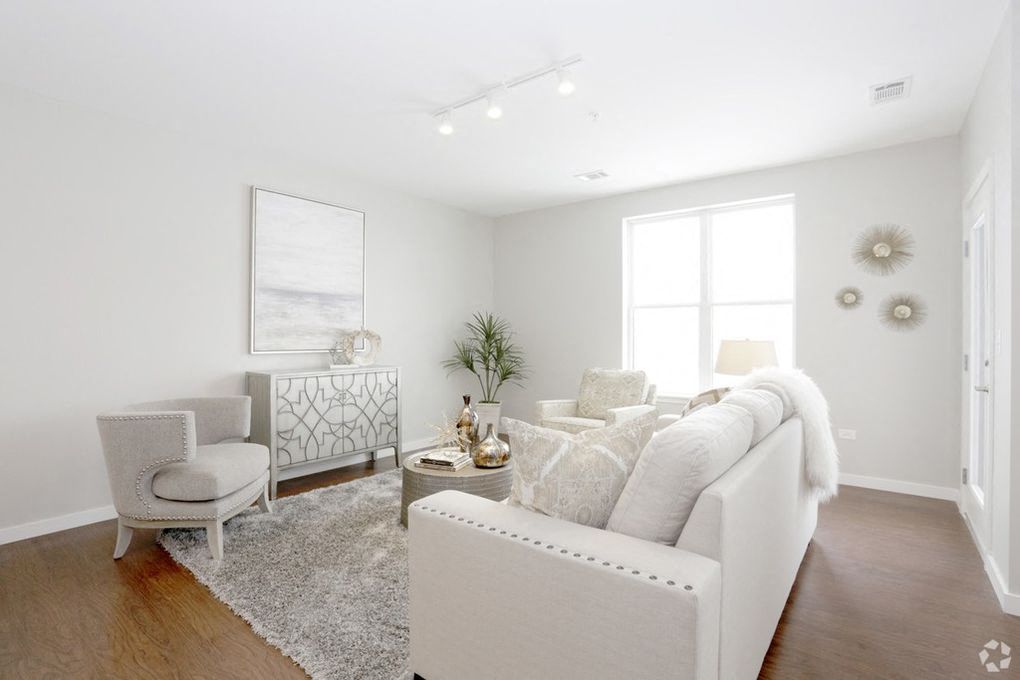 Living Room - 2 Bedroom 2 Bath (Unit C)