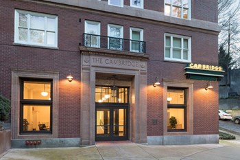 903 Union Street Studio-1 Bed Apartment, Affordable for Rent - Photo Gallery 2