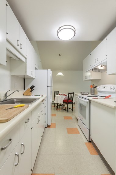 2701 3Rd Ave W Studio-2 Beds Apartment for Rent