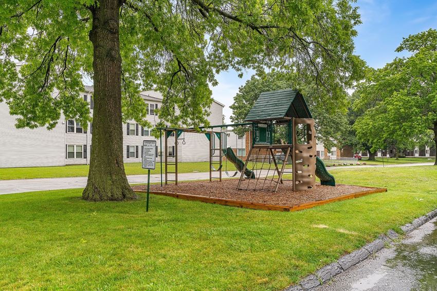 Windcrest Apartments