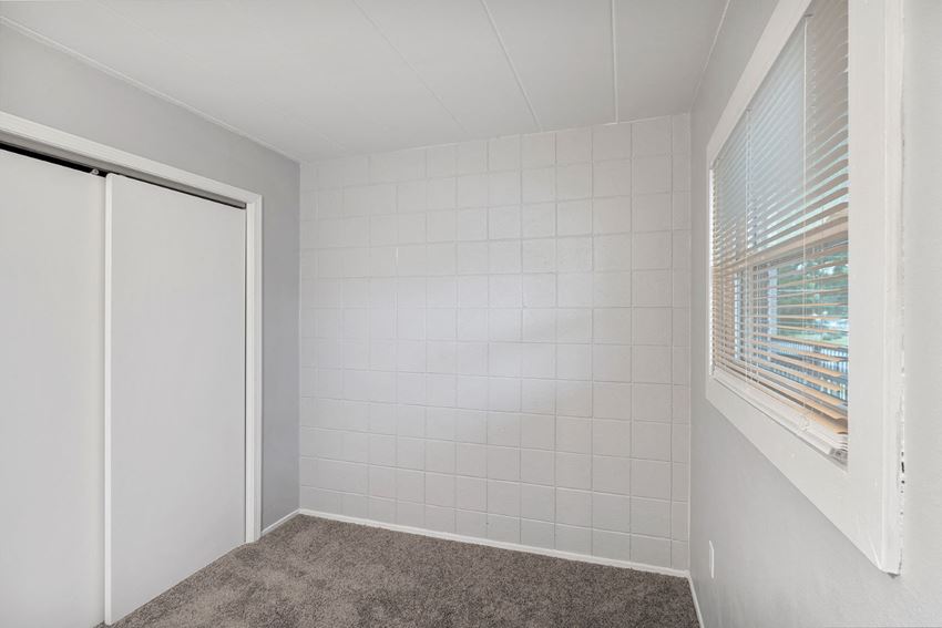 Windcrest Apartments