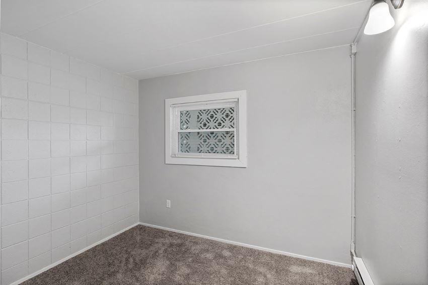 Windcrest Apartments