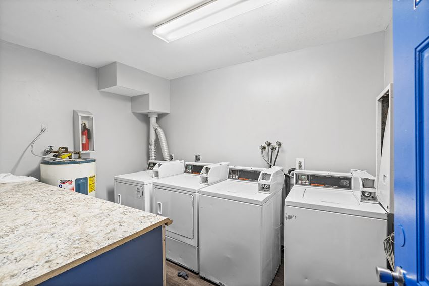 Windcrest Apartments