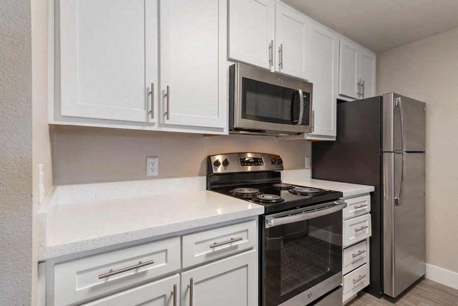 Presidio At Rancho Del Oro Apartments