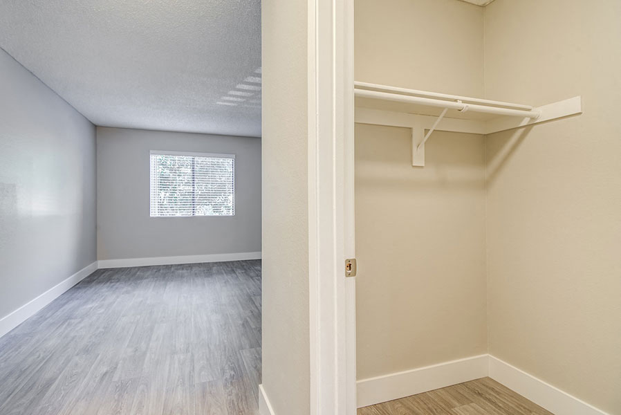 Presidio At Rancho Del Oro Apartments